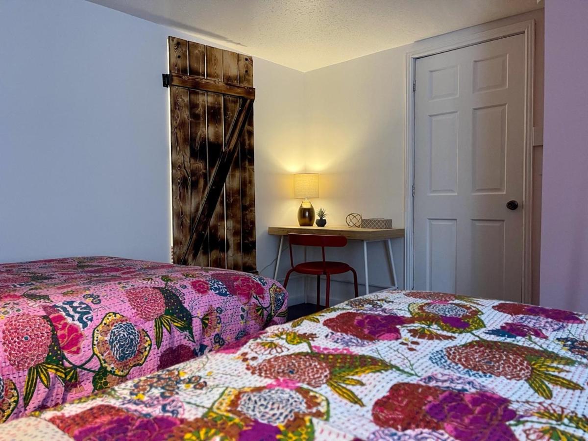 chambre du jaune hôtel-boutique