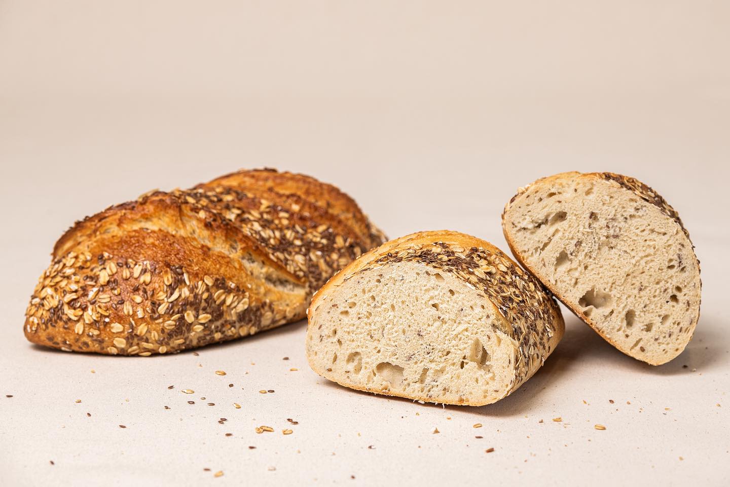 paine fait par la fromagerie et boulangerie médard