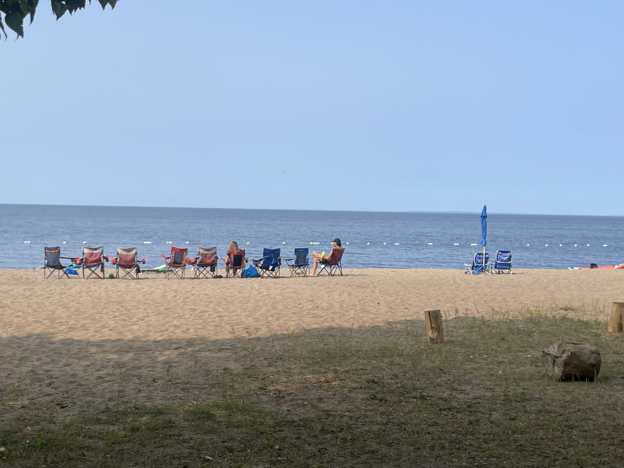 Vue sur la plage du Camping assi-Nipi