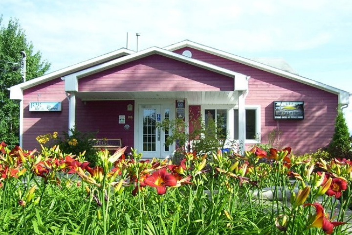 Auberge-Ile-du-Repos